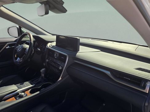 Certified 2022 Lexus RX 350L FWD w/ Premium Package image 31