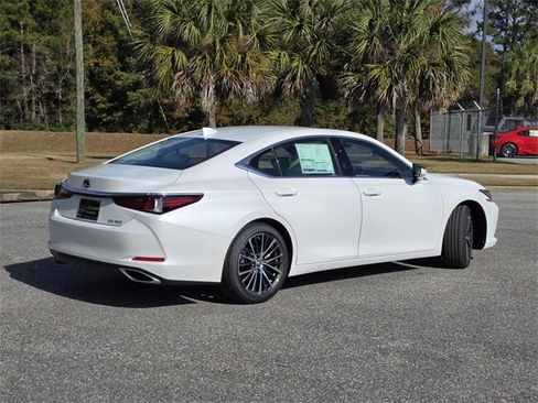 New 2025 Lexus ES 350 w/ Premium Package image 5