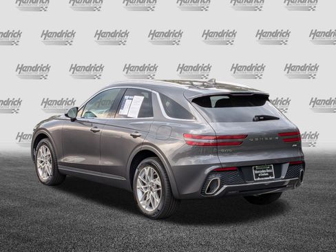 Used 2022 Genesis GV70 2.5T w/ Select Package AWD/4WD image 8
