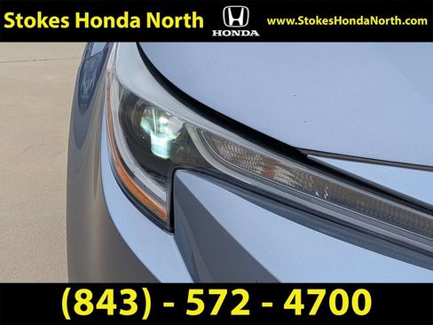 Used 2021 Toyota Corolla LE FWD image 15