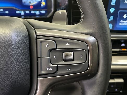 Used 2023 Chevrolet Silverado 1500 High Country w/ High Country Premium Package AWD/4WD image 25