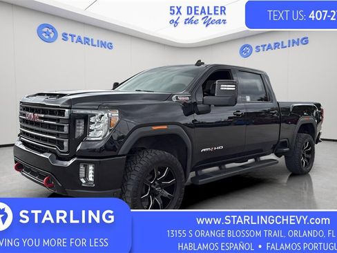 Used 2022 GMC Sierra 2500 AT4 image 2