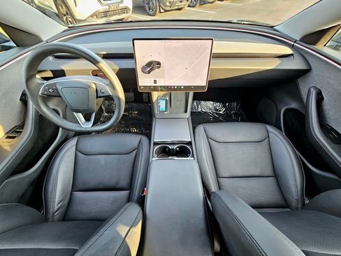 Used 2024 Tesla Model 3 Standard Range RWD image 29
