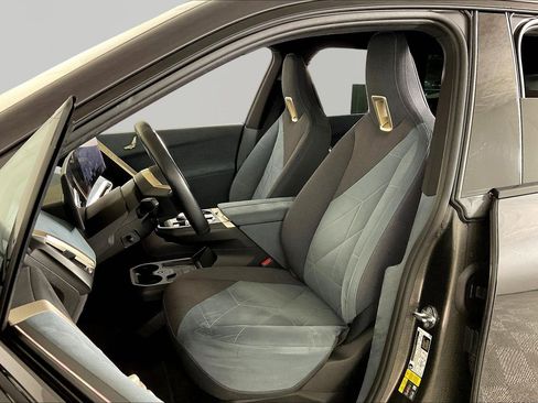 Certified 2022 BMW iX xDrive50 w/ Premium Package image 25