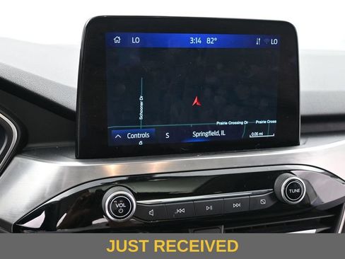 Used 2022 Ford Escape Titanium w/ Class II Trailer Tow Package AWD/4WD image 10