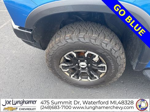 Used 2023 Chevrolet Silverado 1500 ZR2 w/ Technology Package image 9