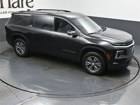 New 2026 Chevrolet Traverse LT w/ Driver Confidence Package image 17