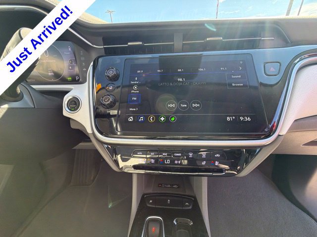 Used 2023 Chevrolet Bolt EUV Premier FWD image 30