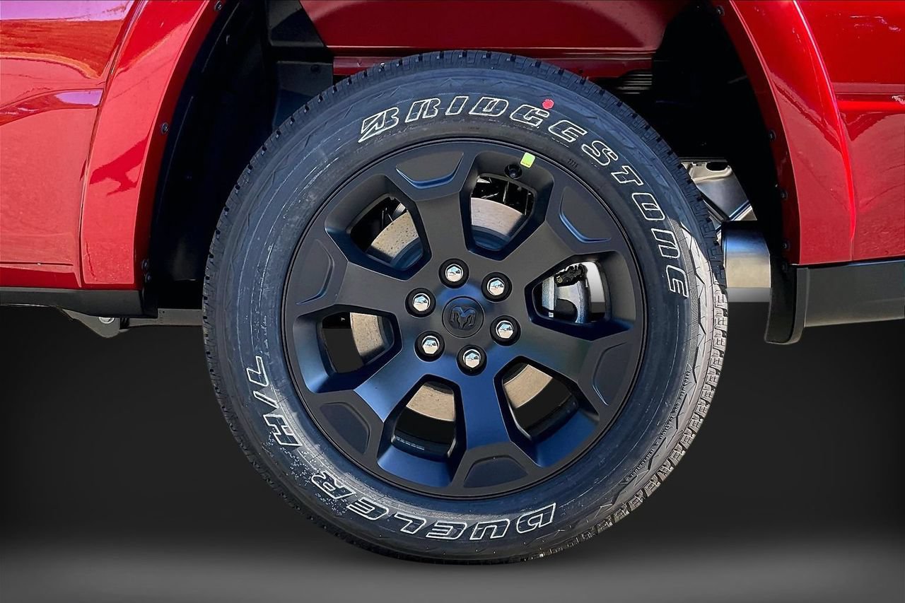 New 2026 RAM 1500 Big Horn AWD/4WD image 30