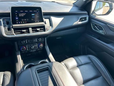 Used 2021 Chevrolet Tahoe RST w/ Luxury Package AWD/4WD image 16