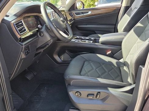 Used 2026 Volkswagen Atlas SE AWD/4WD image 11