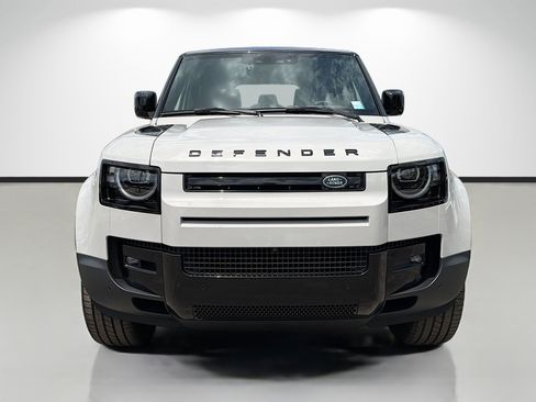 New 2026 Land Rover Defender 110 S AWD/4WD image 8