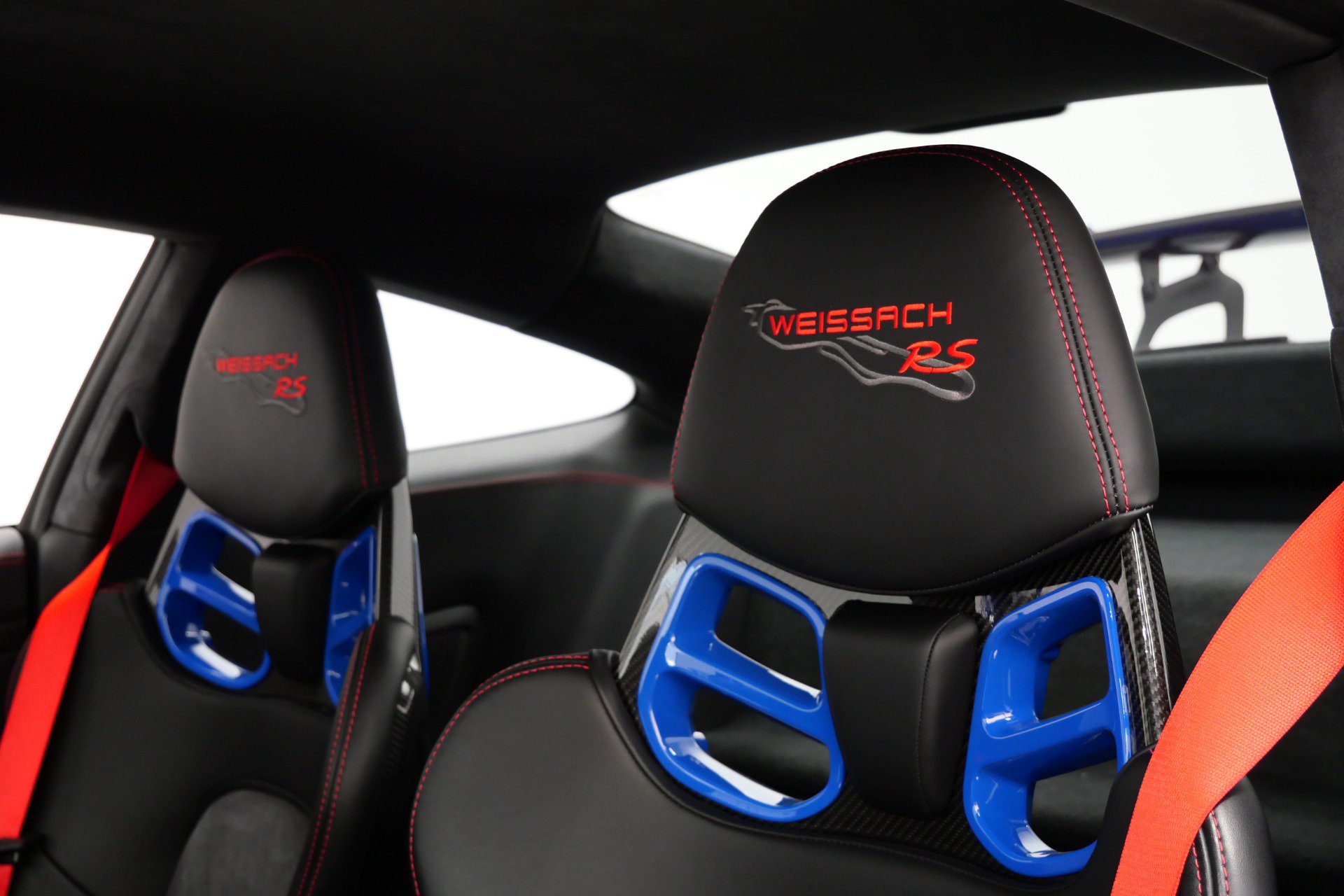 Used 2019 Porsche 911 GT2 RS RWD image 18