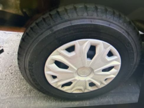 Used 2023 Ford Transit 350 XLT image 9