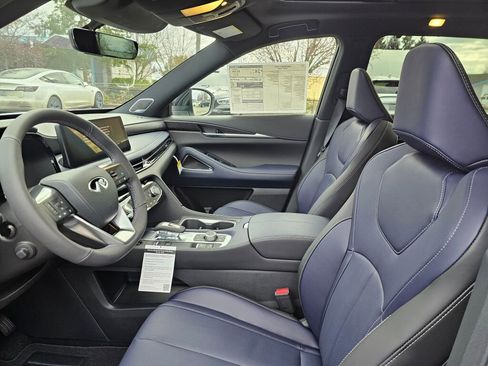 New 2026 INFINITI QX60 Sport w/ Dark Cargo Package image 25