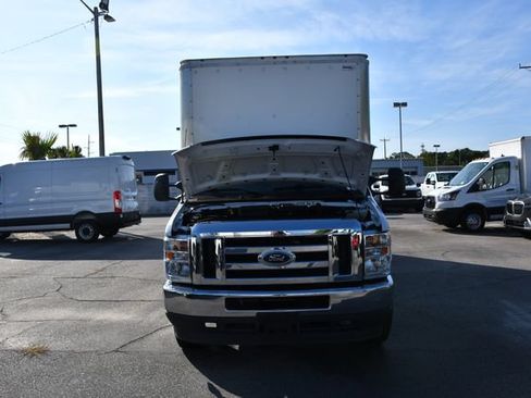 Used 2023 Ford E-450 and Econoline 450 Super Duty w/ Power Windows & Locks Group RWD image 22