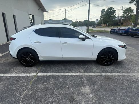 Used 2022 MAZDA MAZDA3 s image 6
