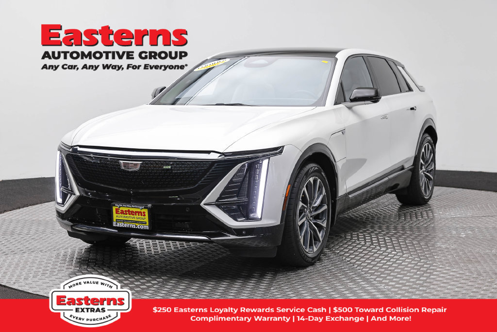 Used 2024 Cadillac Lyriq Sport RWD image 1