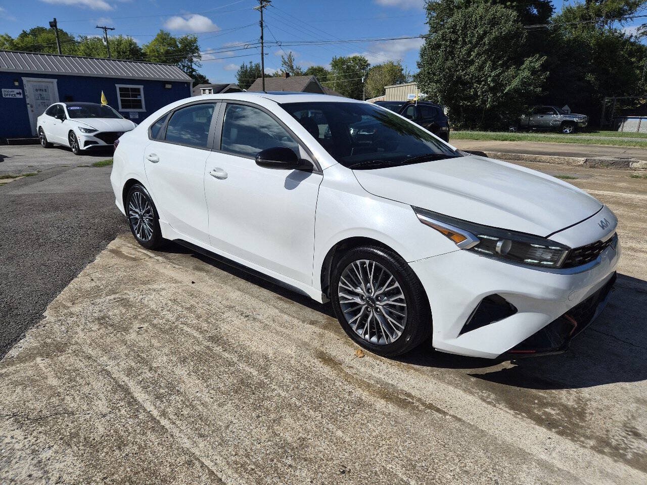 Used 2022 Kia Forte GT-Line w/ GT-Line Premium Package FWD image 6