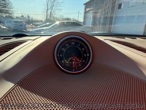 Used 2016 Porsche Cayenne base image 19