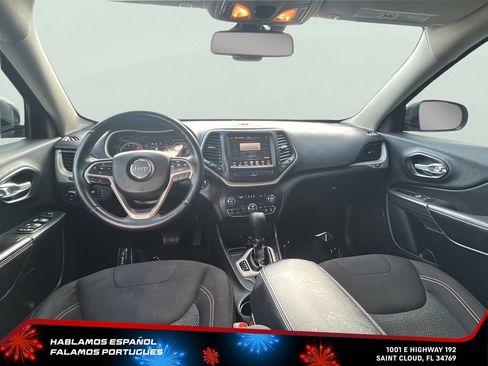 Used 2016 Jeep Cherokee 75th Anniversary FWD image 24