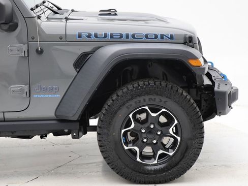 Used 2023 Jeep Wrangler Unlimited Rubicon 4xe w/ Steel Bumper Group image 4