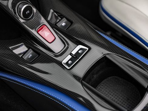 Used 2022 Ferrari 812 GTS RWD image 76