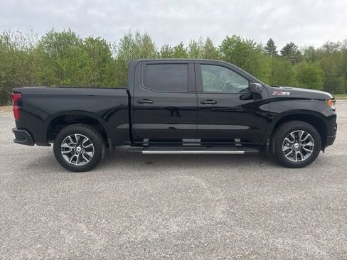Used 2023 Chevrolet Silverado 1500 RST w/ Z71 Off-Road Package AWD/4WD image 7