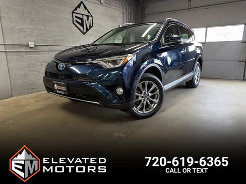 Used 2018 Toyota RAV4 Limited AWD/4WD image 1