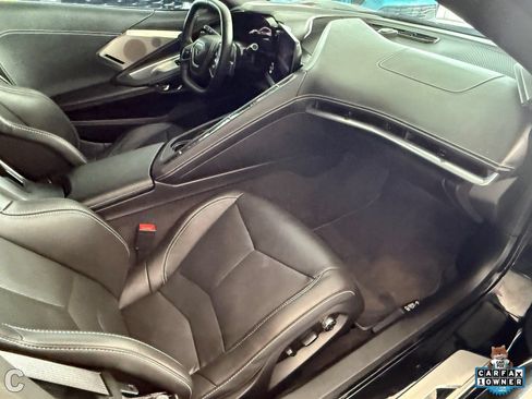 Used 2025 Chevrolet Corvette Stingray Preferred Cpe w/ 2LT RWD image 26