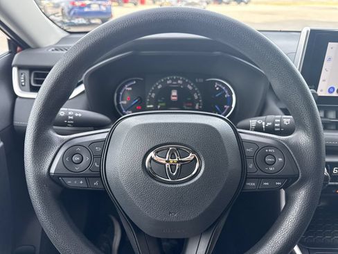 Certified 2024 Toyota RAV4 XLE AWD/4WD image 16