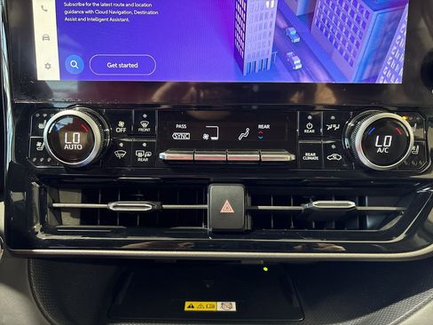 Used 2023 Toyota Highlander Limited image 20