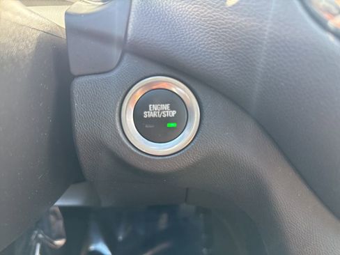 Used 2024 Chevrolet Equinox LT AWD/4WD image 23