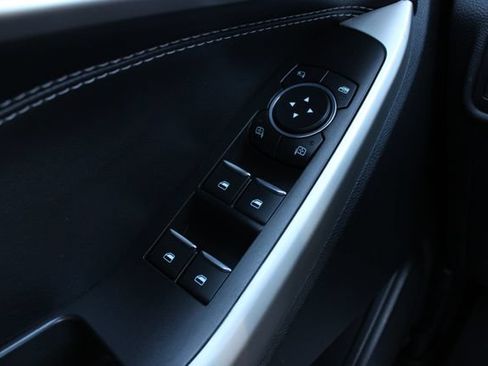 Used 2022 Ford Explorer Limited RWD image 7
