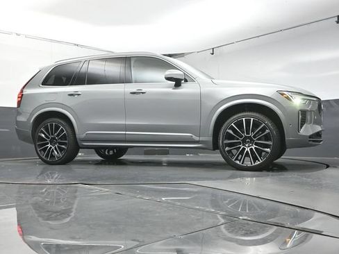 Used 2026 Volvo XC90 B6 Plus w/ Protection Package Premier AWD/4WD image 33