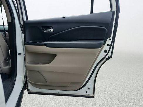 Used 2019 Honda Pilot EX-L image 28