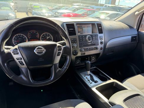 Used 2015 Nissan Armada SV image 22