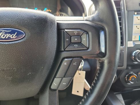 Used 2019 Ford F150 XLT w/ Equipment Group 302A Luxury AWD/4WD image 22