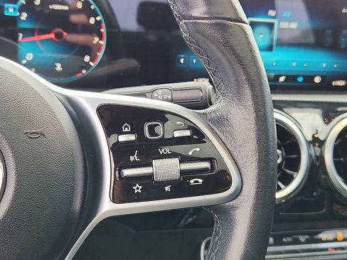 Used 2019 Mercedes-Benz A 220 A 220 image 21