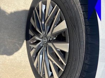 Used 2024 Nissan Altima 2.5 SV