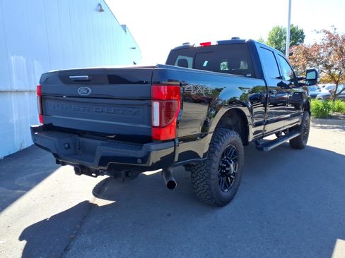 Used 2022 Ford F250 Lariat w/ Black Appearance Package AWD/4WD image 9
