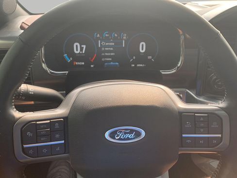 Used 2022 Ford F150 Lariat w/ Equipment Group 502A High AWD/4WD image 9