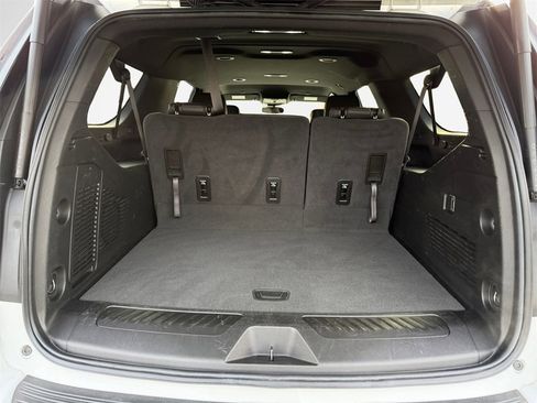 Certified 2024 Chevrolet Suburban LT image 25