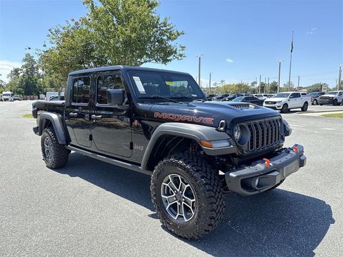New 2025 Jeep Gladiator Mojave image 1