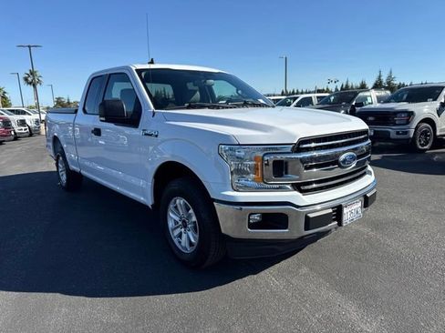 Certified 2019 Ford F150 XLT w/ Equipment Group 301A Mid RWD image 4