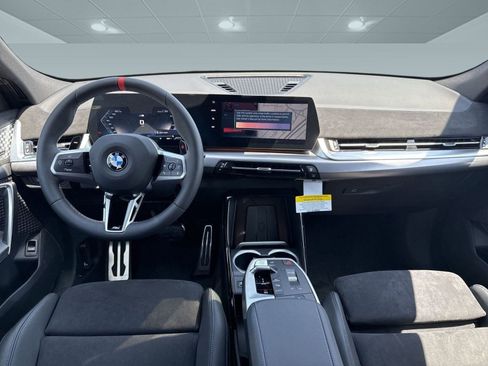 Used 2025 BMW X2 M35i image 13