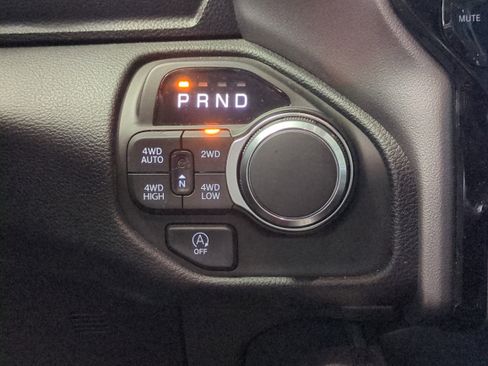 New 2026 RAM 1500 Big Horn AWD/4WD image 19