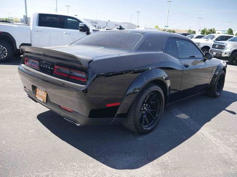 Certified 2023 Dodge Challenger R/T Scat Pack RWD image 9