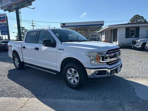 Used 2018 Ford F150 XLT w/ Equipment Group 301A Mid image 5