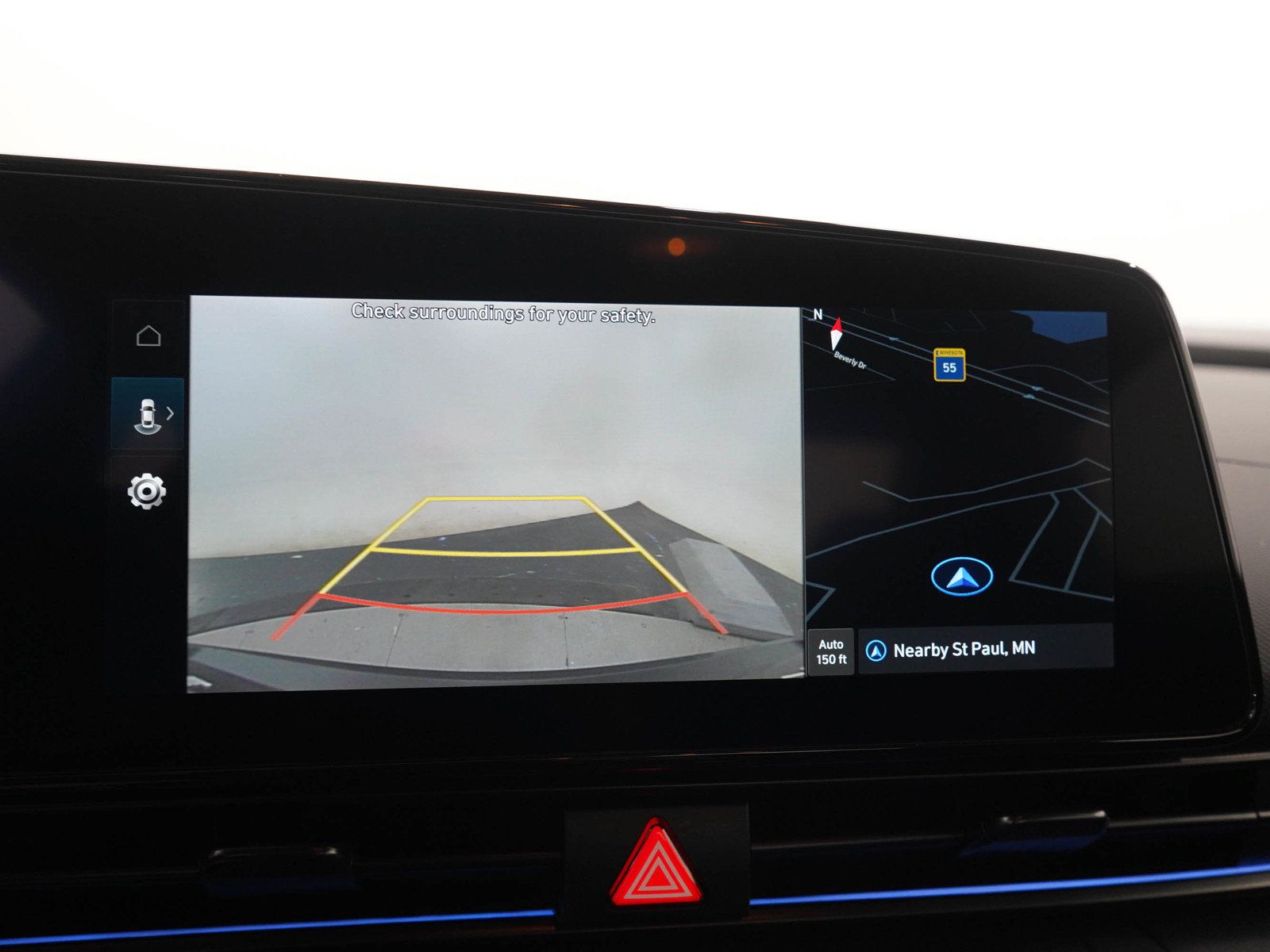 Certified 2026 Hyundai Elantra SEL FWD image 24